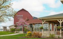 Fairfield by Marriott Inn & Suites Fair Oaks Farms