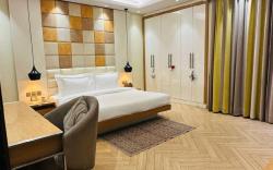 3BHK Studio Apartment - Luxe Stays by JPM