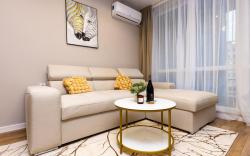 1BR Modern and Cozy Apartment + Free Parking