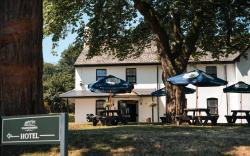 Coach & Horses Hotel