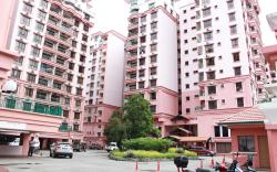 MARINA COURT  FAMILY HOMESTAY 亚庇家佳民宿