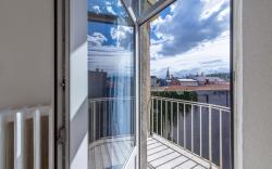 Brand new Fakés-Two balconies above the citycenter