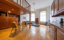 Bouillon apartment-city heartbeat near to  Danube