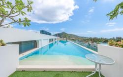 *Sleek 1BR with Infinity Pool, Gym, Rooftop C190