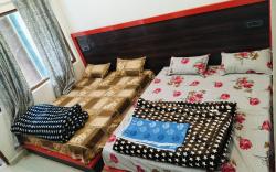 Shivanya Guest House & Restaurant