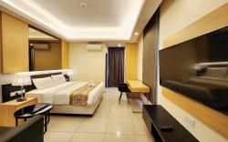 New Genting 2 Pax Studio E2-12-01 (21210)