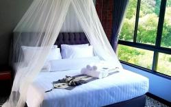 Siree Vana Pool  Villa Khao Yai
