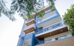 Housr Sector 43 Gurgaon Near Global Foyer Mall