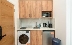 Deluxe Double Studio F1 - Maida Vale!