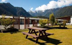 Lake Matheson Motel