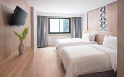 罗迪纳海滩酒店 (Rodina Beach Hotel) 5等级（最高为5等级）