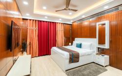 TIM Sector 51, Near Golf Course Extension Road