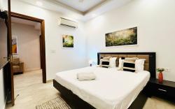 BluO 1BHK City Centre - Balcony, Lift, Terrace