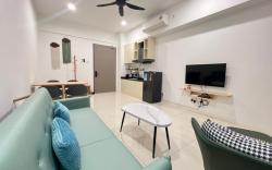 Velani Bay Suite Likas by IGVC 