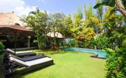 A cozy 3 bedrooms villa with pool