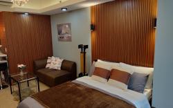 C5-7F 81 Newport Boulevard Condominium near T3