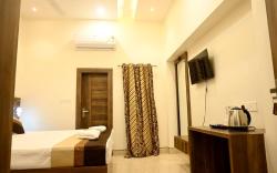 Manan Homestay