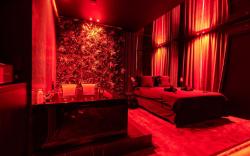 Évasion intime:ORFELLA Love Room de luxe à Cannes