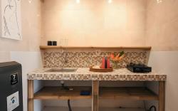 Three Naga Guest House, Sanur