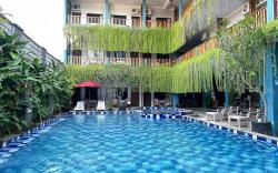 Holiday Beach Inn