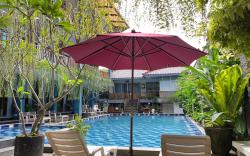 Holiday Beach Inn