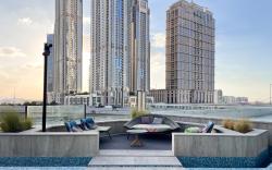 Luxury Top Floor Apt with Sea & Burj Khalifa View