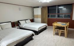 Sokcho BeachFront Resortel(7)