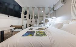 Hotel Yelow Gold Branch