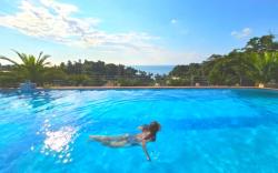 GoldOne Hotel & Suites