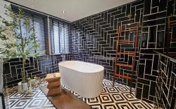 2BR/ Bathtub/ Chinatown/ Oldtown