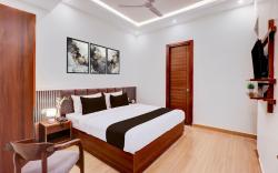 Super Townhouse Oak FRI Dehradun Formerly Hotel EL Portrait