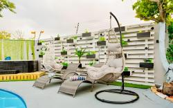 Luxury Caline VIP Mews