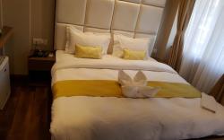 Bihani Hotel