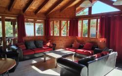 Spacious chalet, sleeps 15