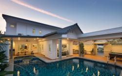 City Center Pool Villa 6BR/Sauna/Pool table