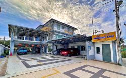 Borneo Inn