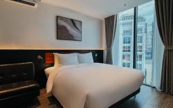 The Signature Hotel Saigon