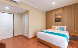 Sans Vibes Surapati Konforta Hotel