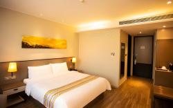 Home Inn Plus Shijiazhuang Tianshan Dajie Sea World