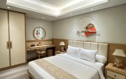 MODERN 2BR AT LAVAYA OAKWOOD APARTMENT, Nusa Dua