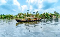 Alaya Stays Palm Dale Heritage Backwater Retreat