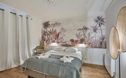 Apartment Eiffel Tower Trocadero by StudioPrestige