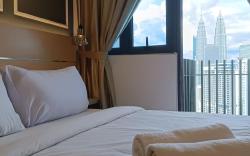 2912B The Infinitum | KLCC Infinity Pool
