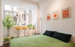 Cozy Cheap Room 5 mins walk to Hoan Kiem Lake