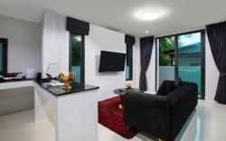Nariya Bayfront Phuket