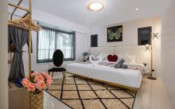 Nariya Bayfront Phuket