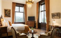 Schloss Lieser, Autograph Collection