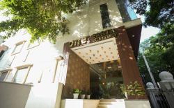 One Earth GG Regency (80 Steps to Golden Temple)