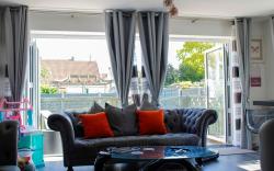 Modern Medway Bungalow - 3BR Garden & Free Parking