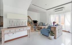Central Seminyak 3BR Villa/Pool